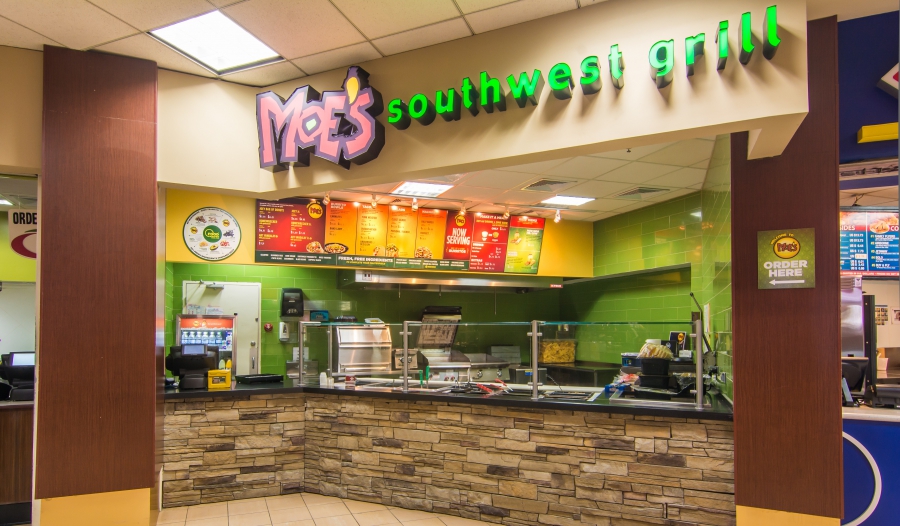 Food Beverage Montego Bay Jamaica Airport Moe S Fast Food Burritos Tacos Nachos And Quesadillas